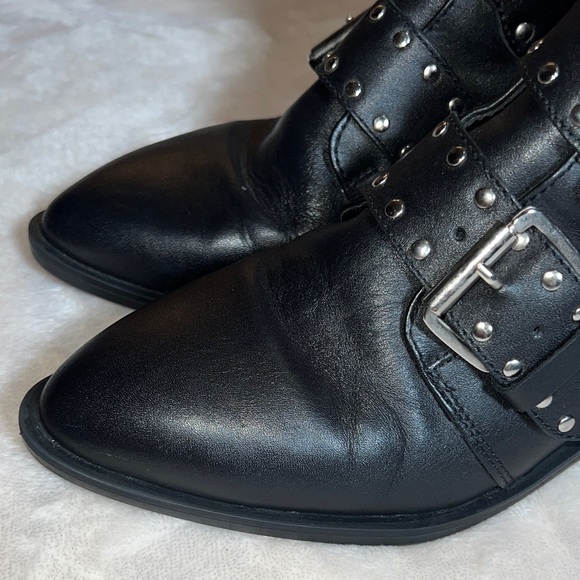 Steven New York Women’s Leather Edgy Black ⚫️ Bold Buckle Side Zipper SZ 6.5 💋 - Picture 6 of 13